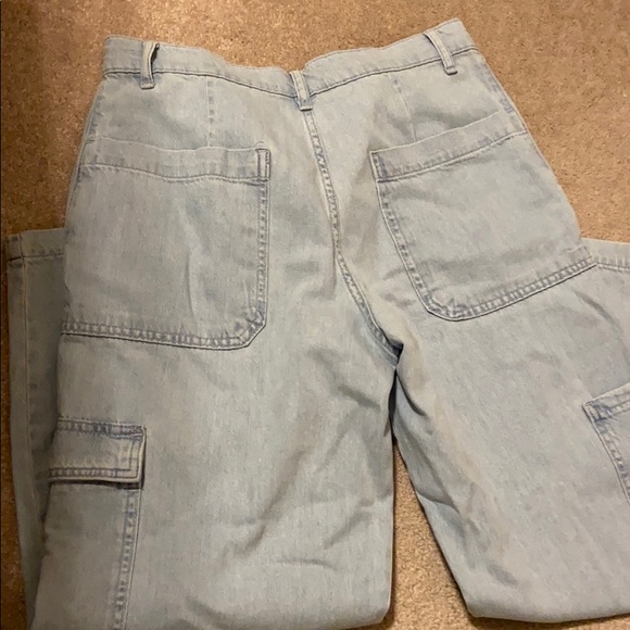 -SOLD- brand new zara cargo jeans - Picture 5 of 5